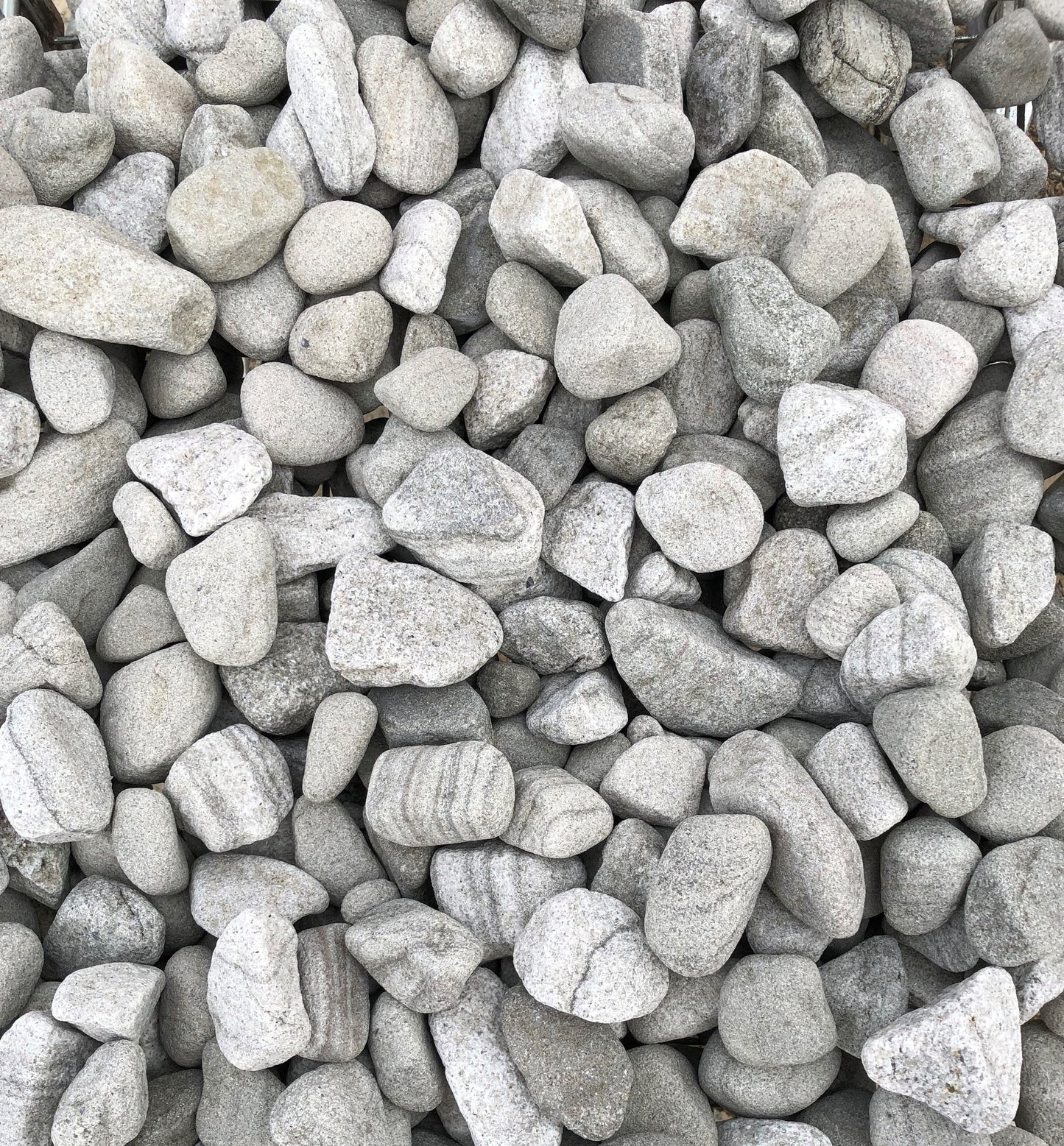 Grey Sandstone 30mm-50mm (Small) 20ltr Bag